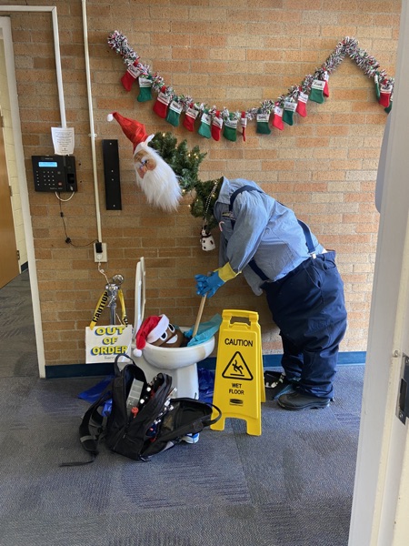 Staff Association Tree Contest